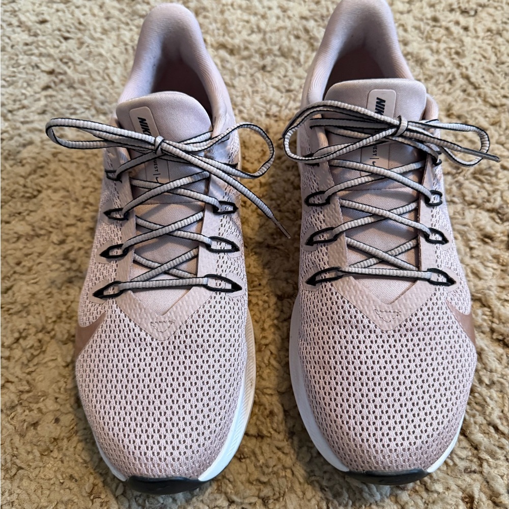 Nike Women's Light Pink Sneakers
